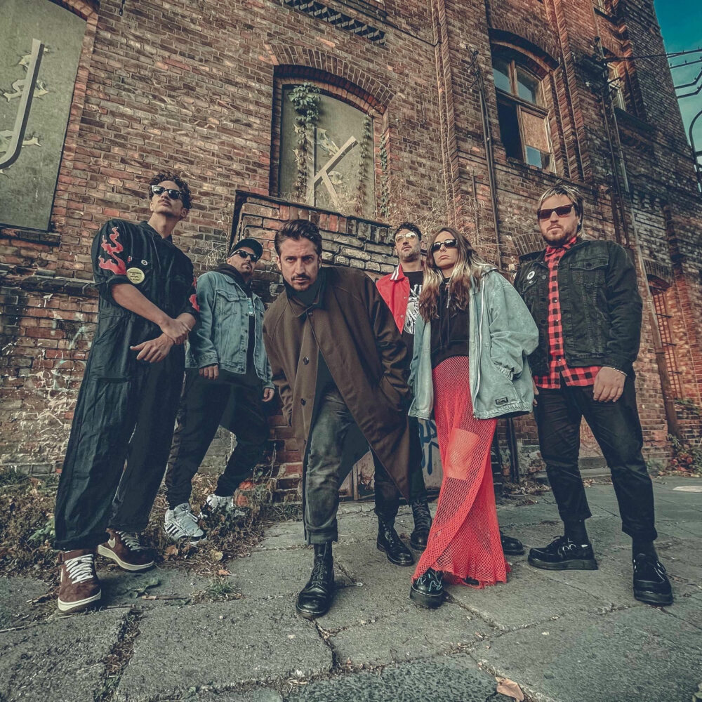 1900x1900-000000-80-0-0-3